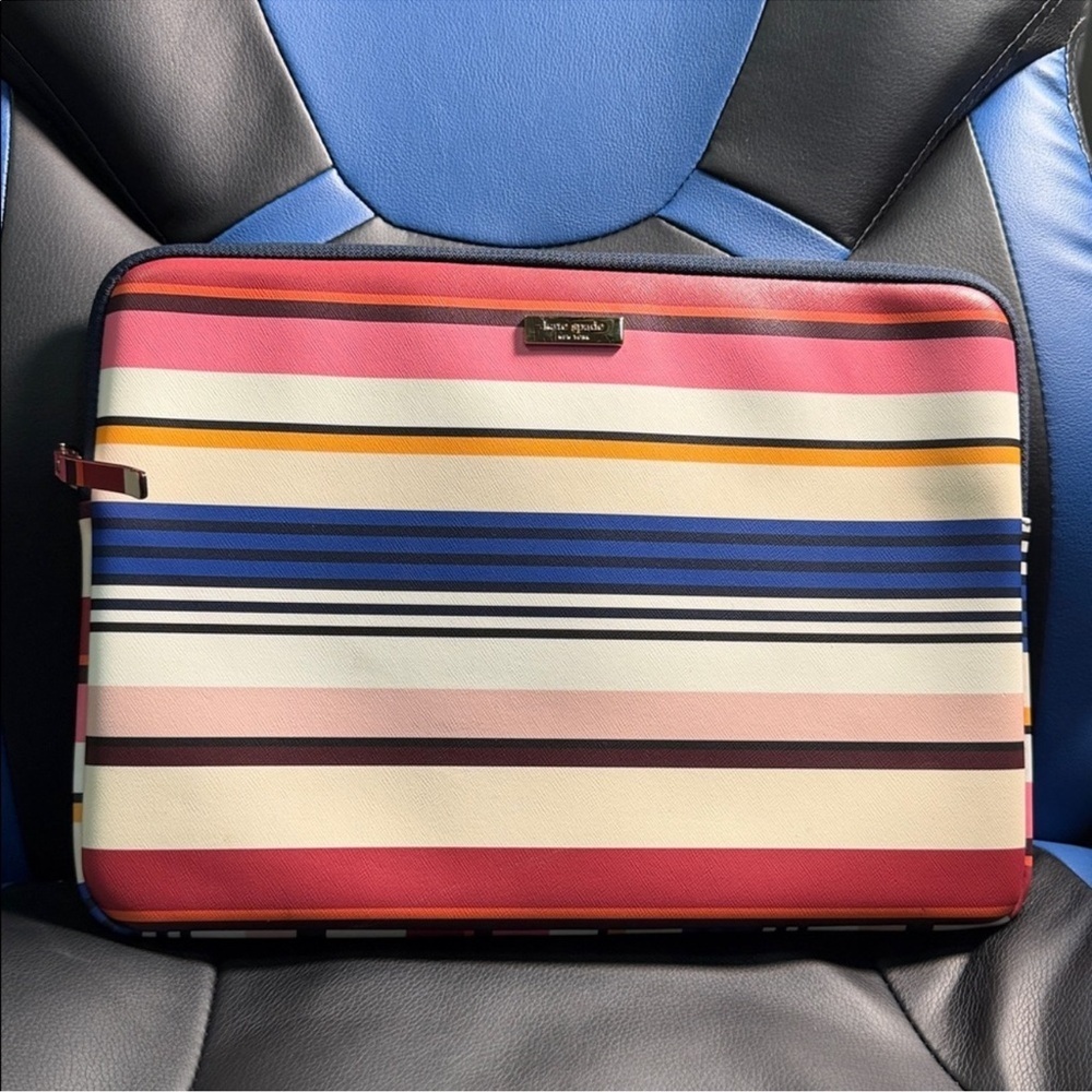Kate Spade Striped Laptop Padded Sleeve/Case EUC